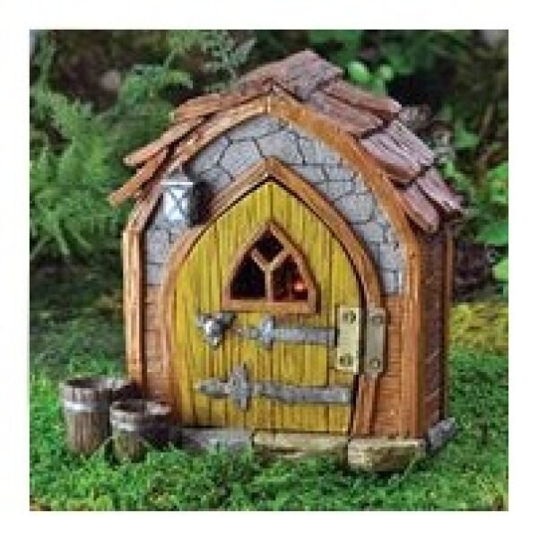 Gnome foyer rustic house miniture for mythical and fairy garden creation